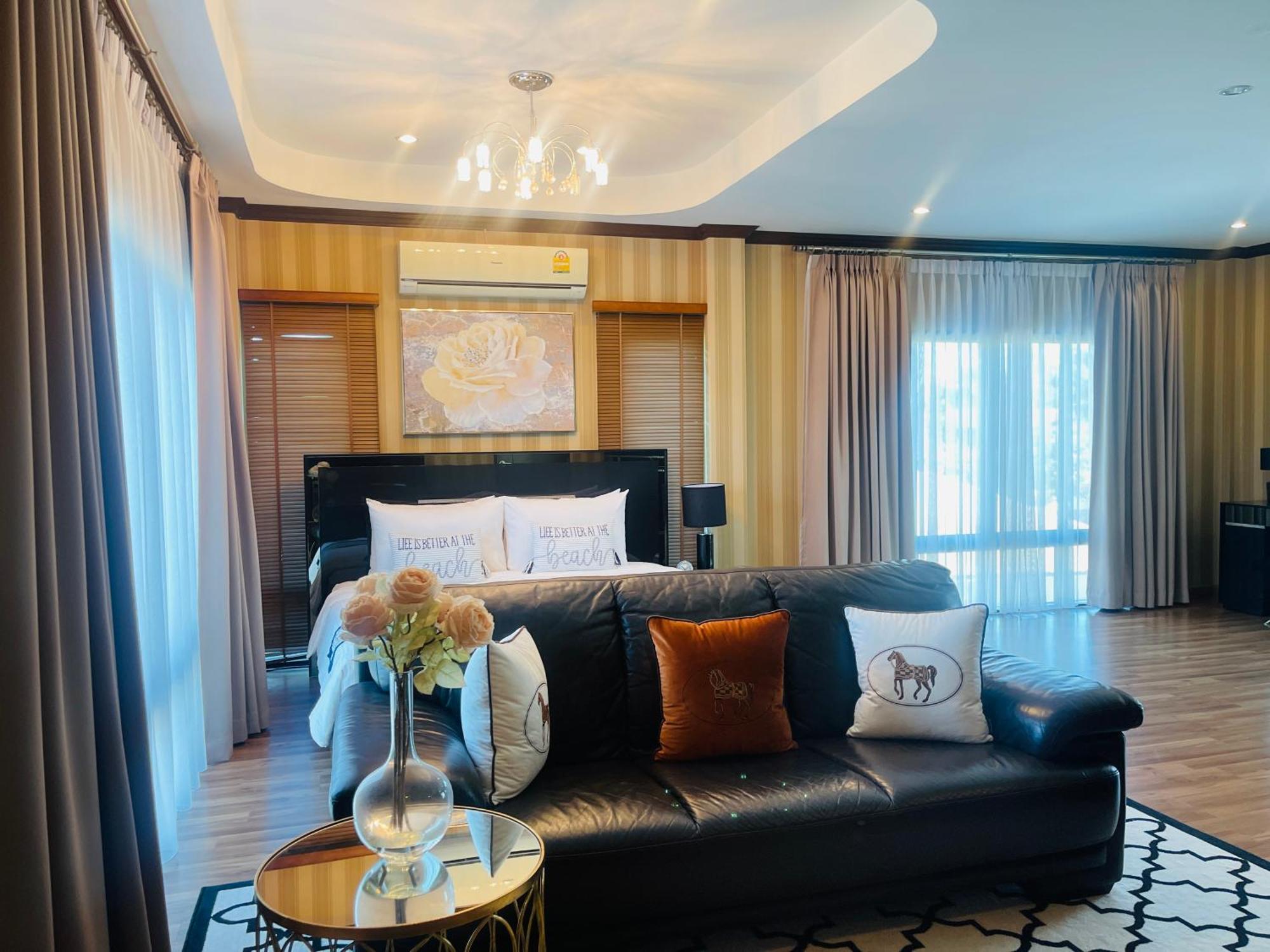 Romlaphass Boutique Villa Kalasin Eksteriør bilde